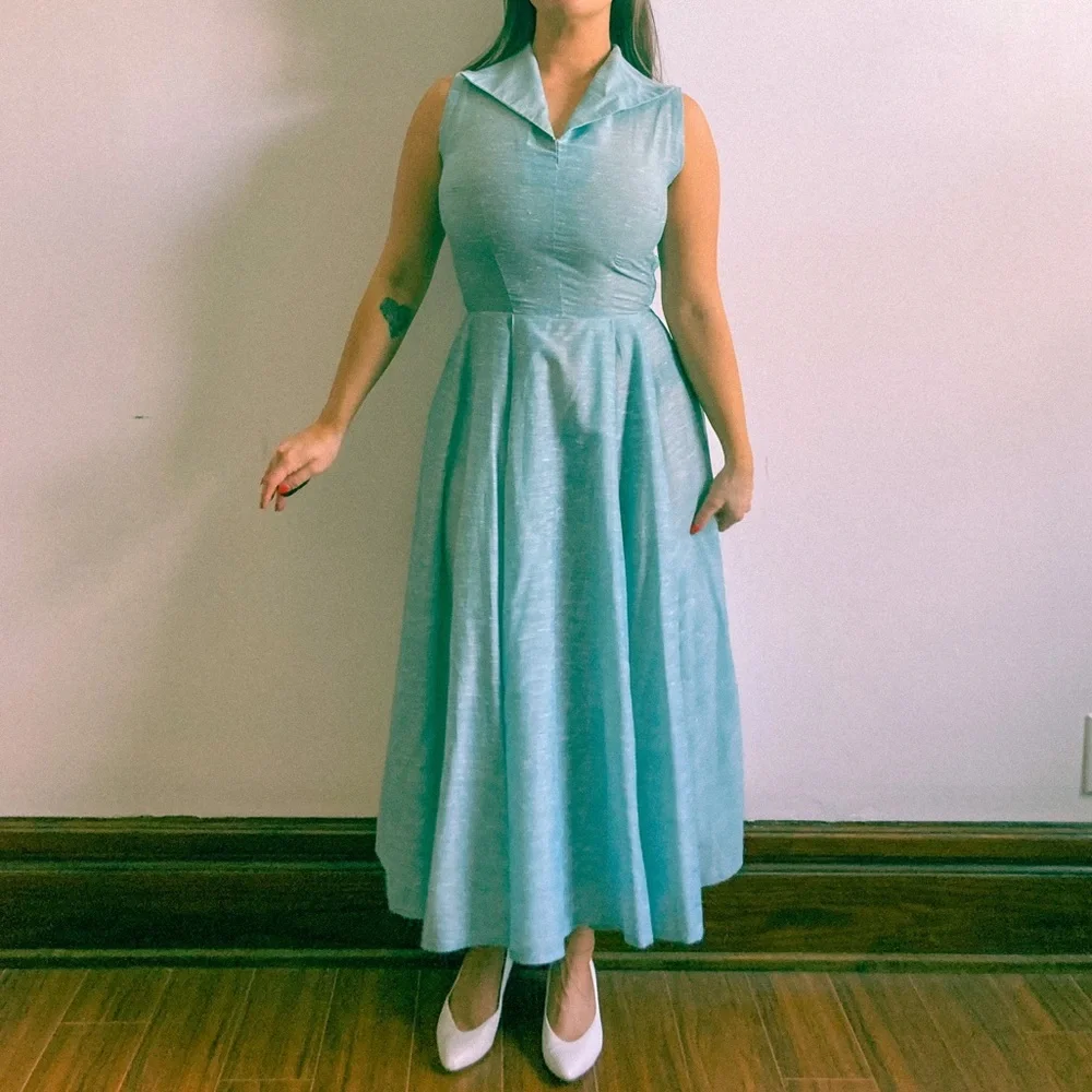 Vintage 1950s Pale Greeny Blue Sleeveless Dress with Matching Bolero - Picture 2 of 11